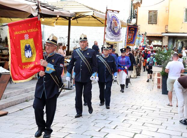 Šibenik: Nakon mimohoda otvoren je 16. Sajam u srednjovjekovnom Šibeniku