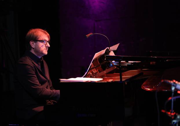 Zagreb: Jazz orkestar HRT-a i Miron Hauser uz osam istaknutih pijanista odali su počast Matiji Dediću 