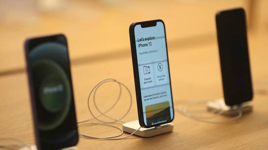 Francuska zabranila prodaju iPhonea 12: Visoko zračenje!