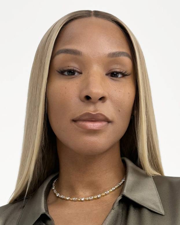 Što je ovo? Gospođa LeBron voli krpice koje više toga otkrivaju