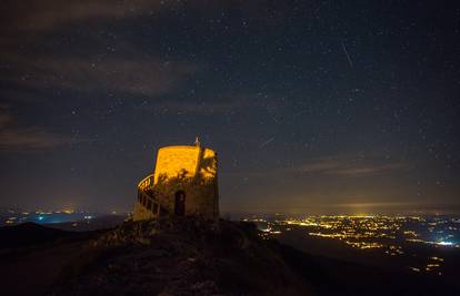 Noćni spektakl: Najbolje fotke kiše meteora iznad Hrvatske