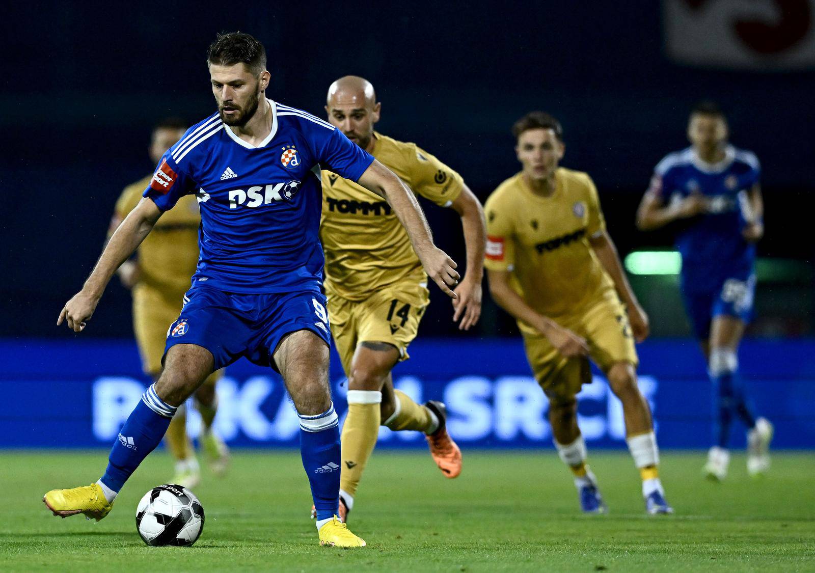 Zagreb: Derbi Dinama i Hajduka na stadionu u Maksimiru