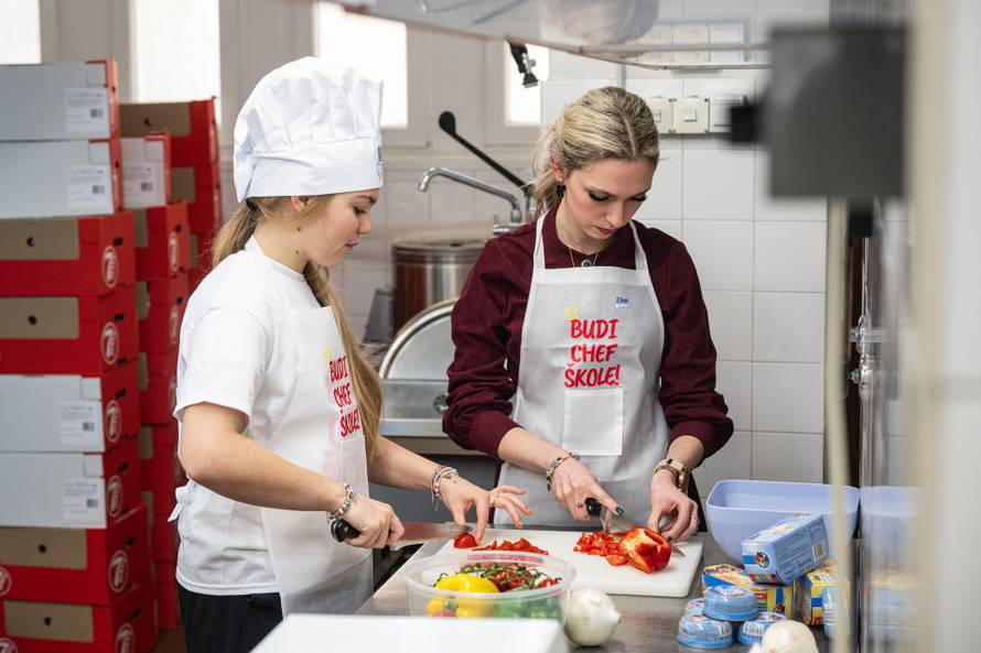 Nova chefica škole: Tena iz Zaboka pripremila povrtne kuglice svojem razredu