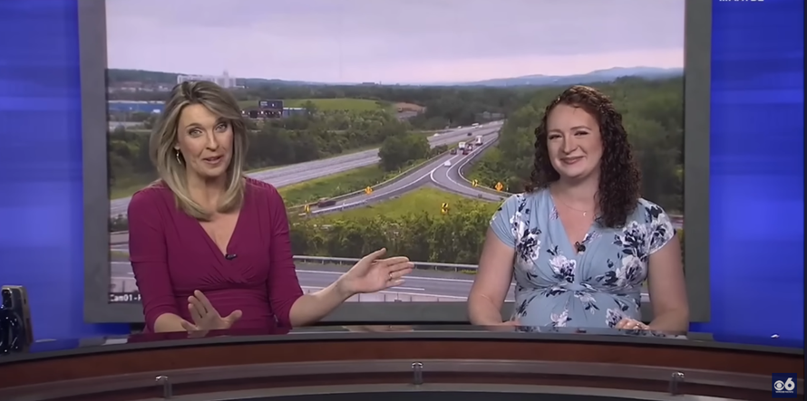 Ne možeš vjerovati! Pukao joj je vodenjak, a ona nastavila voditi jutarnji program: 'Neću tamo...'