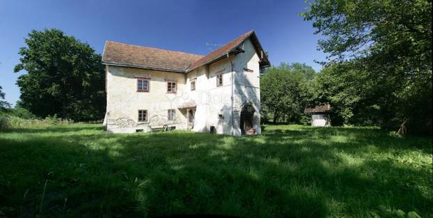 FOTO Prodaje se barokna vila u Zagorju koja nas vraća u davna vremena grofova i plemića