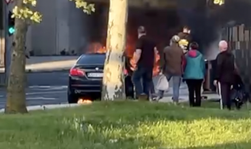 VIDEO Gorio auto na Laništu: 'Jako se dimilo, odzvanjale su vatrogasne sirene gradom'