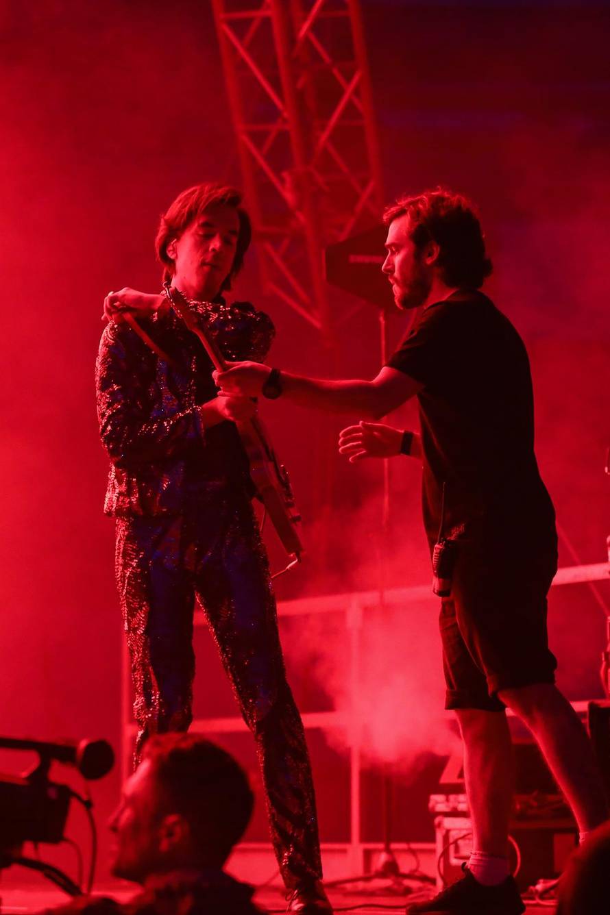 Zagreb: Buč Kesidi na rasprodanoj Šalati  pripremio spektakl 