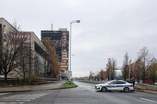 Zagreb: Započeo je očevid nebodera Vjesnik
