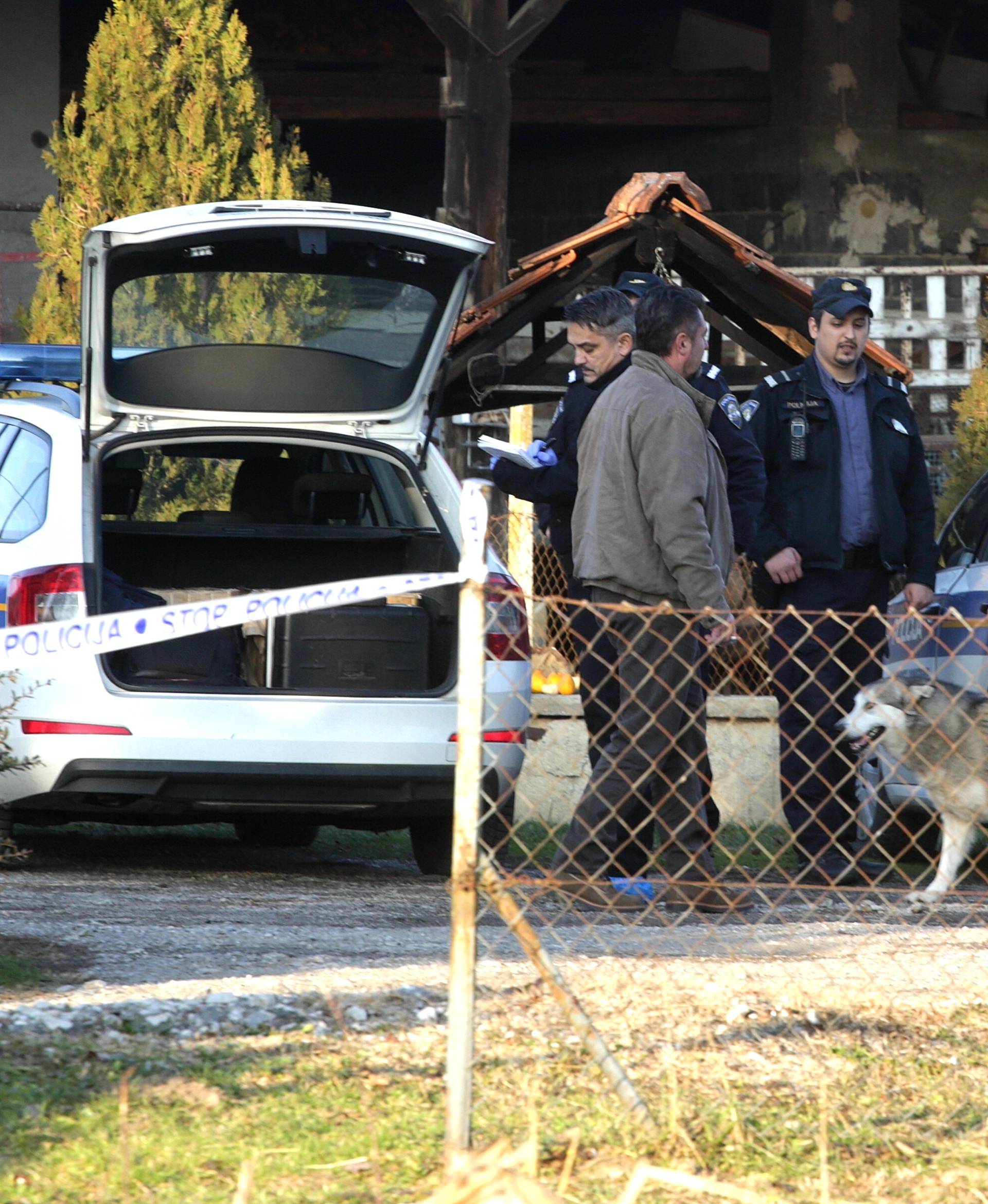 Sin ubio majku: 'Teror je počeo kad se vratio kući s putovanja'