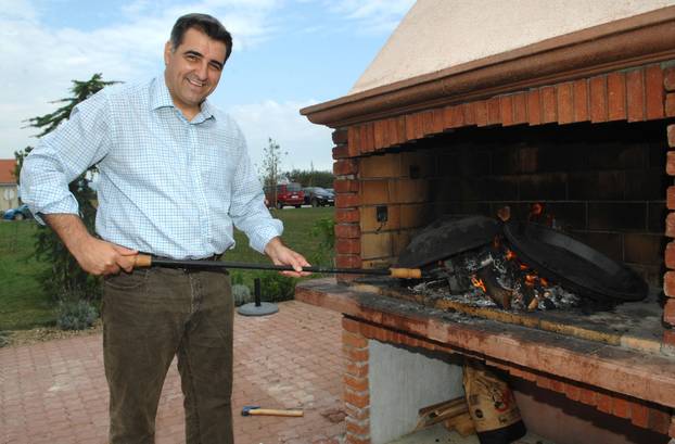 ARHIVA: Nadan Vidoševi? kao predsjedni?ki kandidat 2013.