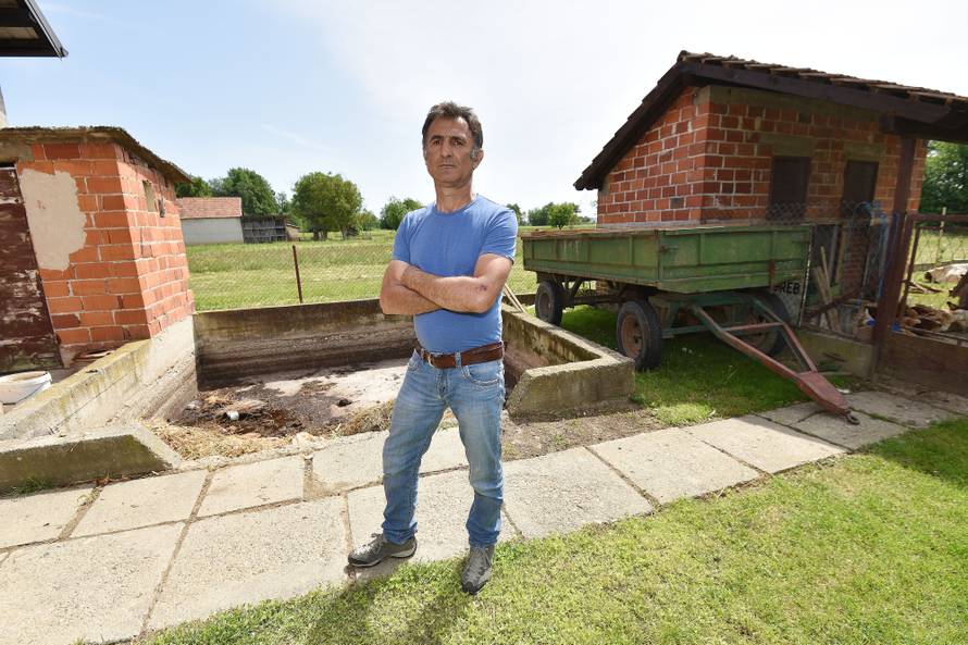 Platio 8000 kn jer je u izolaciji kopao njivu: 'Sve zbog HDZ-a!'