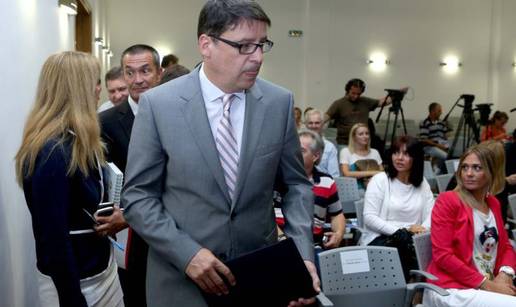 Jovanovi&cacute; o peticiji: Nisam tu da bi bio ministar simpati&ccaron;nosti