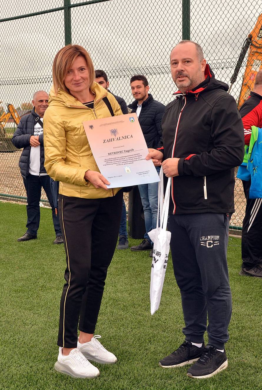 Albanci organizirali nogometni turnir: 'Nasilje nije rješenje...'