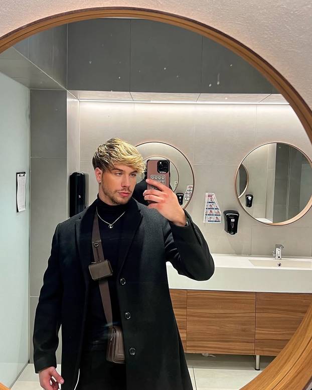 FOTO Influencer Marco Cuccurin  u prozirnoj košulji oduševio pratitelje: 'Za čarobnu večer'