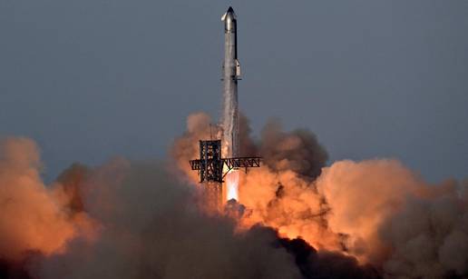 VIDEO Nakon niza eksplozija Starship obavio testni let: 'Ovo otvara naš put prema Mjesecu'