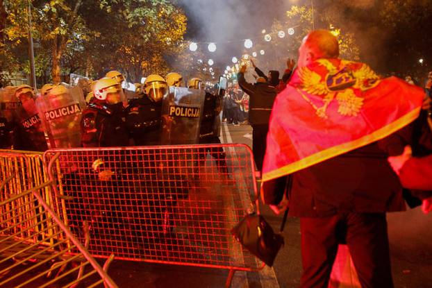 Protestors confront with police in Podgorica