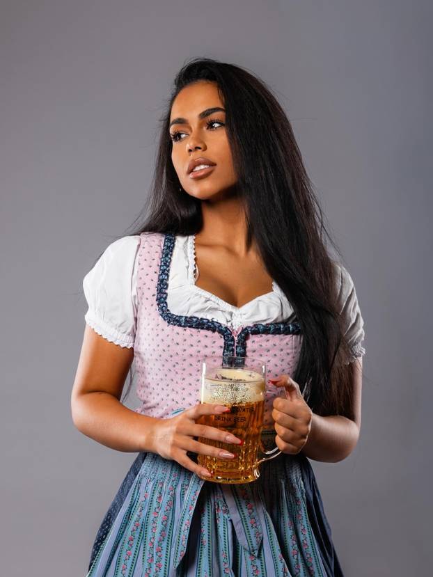 FOTO FNC ljepotice su zavladale Münchenom: Meri Goldašić, Valentina Miletić, ring djevojke