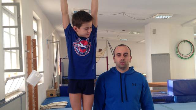 Niko (8) je gimnastičko čudo: Vidjelo se da je rođen za ovo