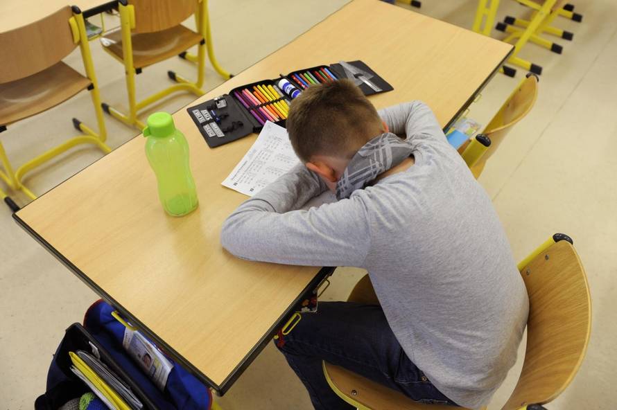 PISA study Germanys students again worse.