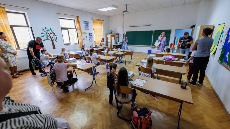 ČUVAJTE NAS, PAZITE NAS U školu kreće 36.300 prvašića: Ima i jedna važna promjena...