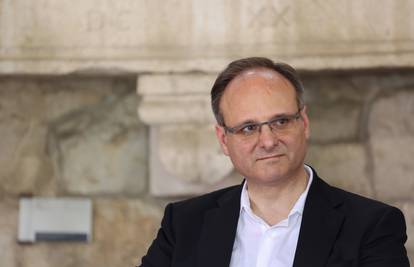 Kaznili Plenkovićevog bliskog suradnika: Frka-Petešić mora platiti 530 eura, evo zbog čega