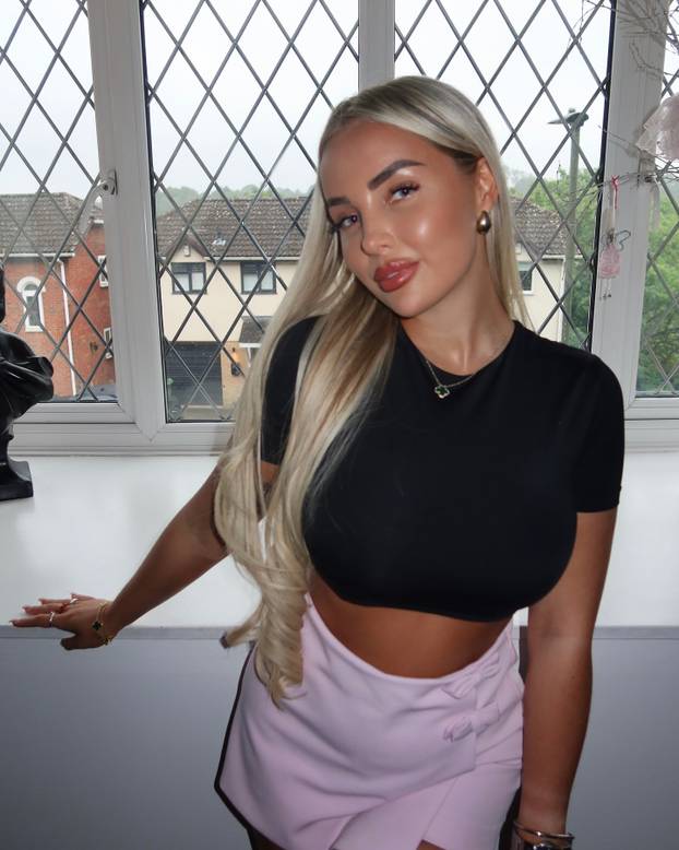 Zvijezda Chelseaja otišla je na romantično Valentinovo dok su suigrači igrali protiv Jakirovića