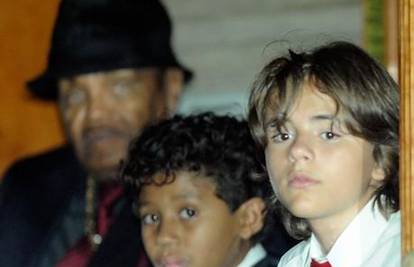 Djeci Michaela Jacksona je od glazbe draža gluma 