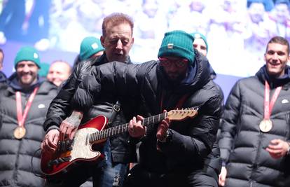 Jasenku Houri je Brozović 'oteo' gitaru: 'Broza nije strah bine, vidim ja da je on sklon učenju'
