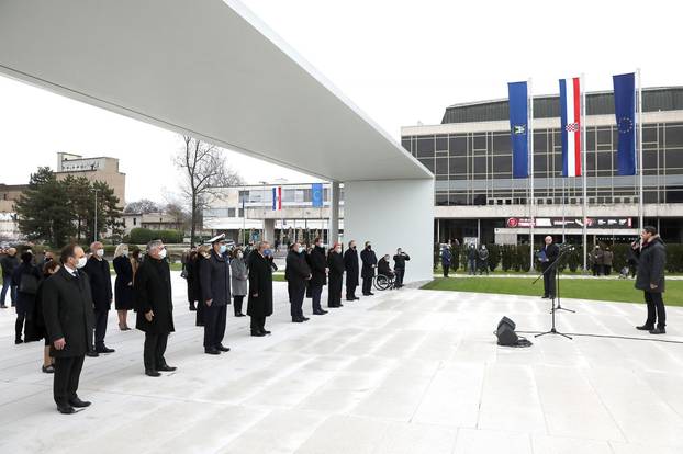 Na 21. obljetnicu smrti Franje Tuđmana svečano otvoren Spomenik domovini u Zagrebu