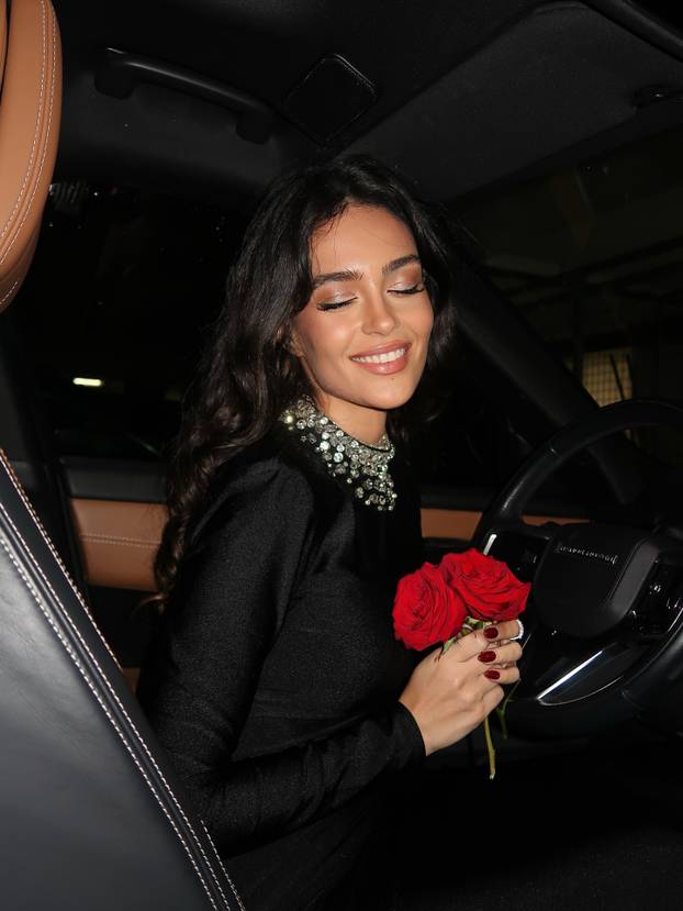 FOTO Obje su joj ispale. Tuga za najljepšu voditeljicu Lige prvaka