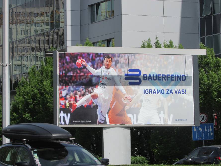 U emotivnoj smo euforiji oko billboarda koji su osvanuli po gradu!