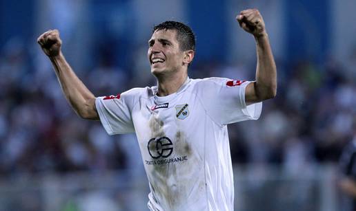 Rije&ccaron;ka legenda se oprostila od nogometa, seli u ured: 'Nekad ne ide sve kako je planirano'