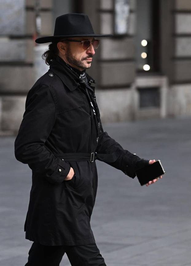 Zagreb: Mladen Burnac prosetao gradom