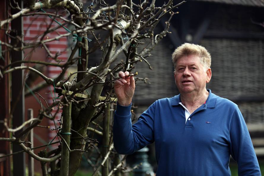 Peveci: Sustigla nas je kletva 'Dabogda imao pa onda nemao'