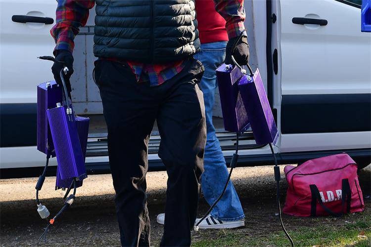 MUP donirao opremu fakultetu i srednjim školama: Koristila se ranije za proizvodnju droge