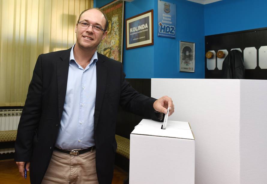 Bivši su bivši: Karamarka nema na listama, ostaju mu slavlja