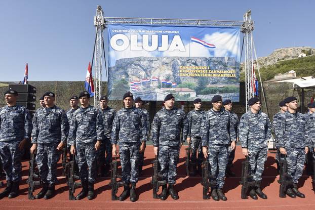 Knin: Generalna proba na stadionu Dinara za obljetnicu Oluje