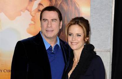 Kelly Preston moli Travoltu da joj kaže da li je homoseksualac