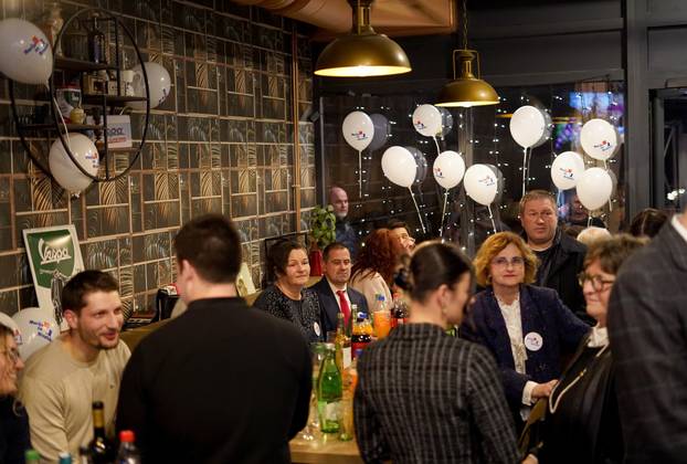 Zagreb: Izborni stožer predsjedničke kandidatkinje Marije Selak Raspudić