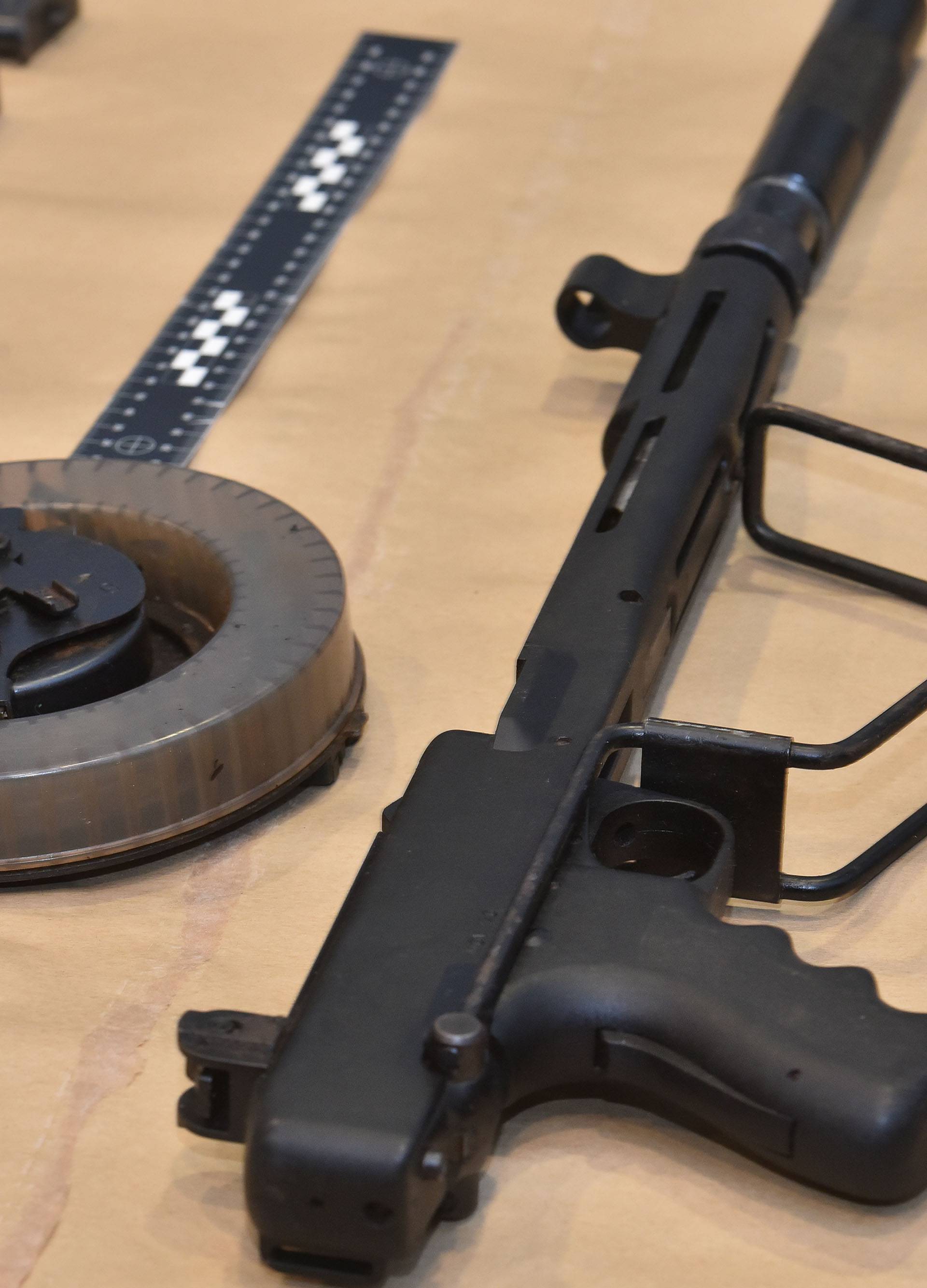 Rovinjska policija otkrila veliku količinu oružja i eksploziva