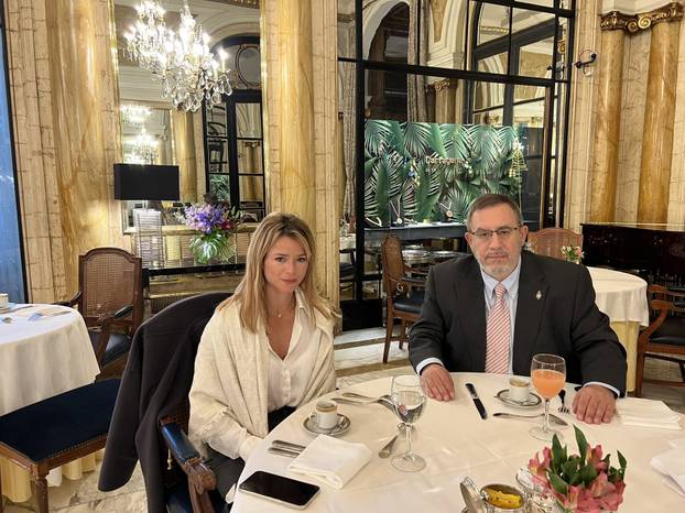 FOTO Talijanka napustila tenis, navukla tangice i postala model