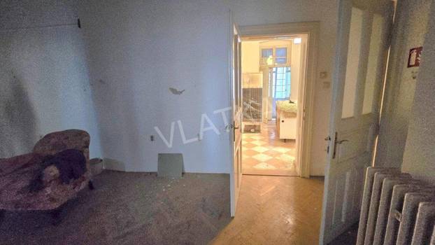 FOTO U centru Zagreba prodaju stan sa 12 soba! Pogledajte ga iznutra, a cijena je iznenađujuća