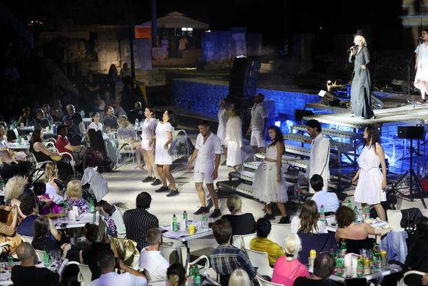 Pula: Teatar Ulysses proslavio 25.rođendan velikim koncertom