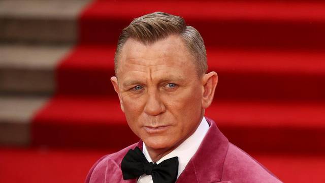 Zvijezda Jamesa Bonda priznala kako je krala po trgovinama: 'J**i ga, nisam imao što jesti...'
