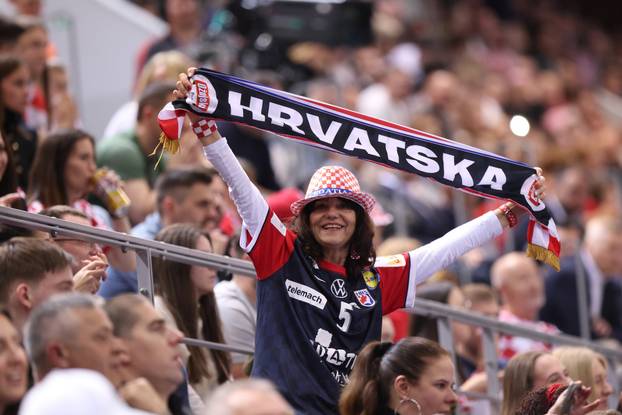 Osijek: Prijateljska utakmica između Hrvatske i Švicarske