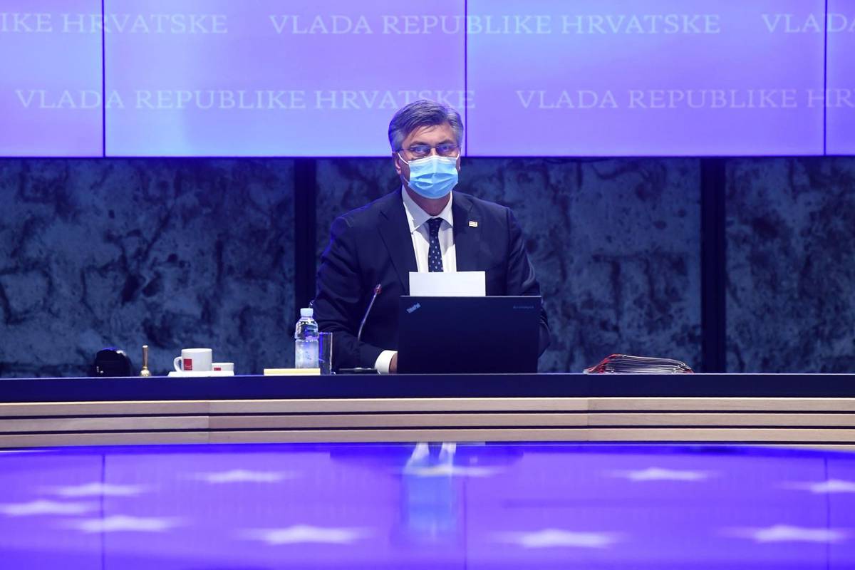 Plenković o cijepljenju: 'To je jedini pravi način za zaštitu i da se oslobodimo restrikcija'