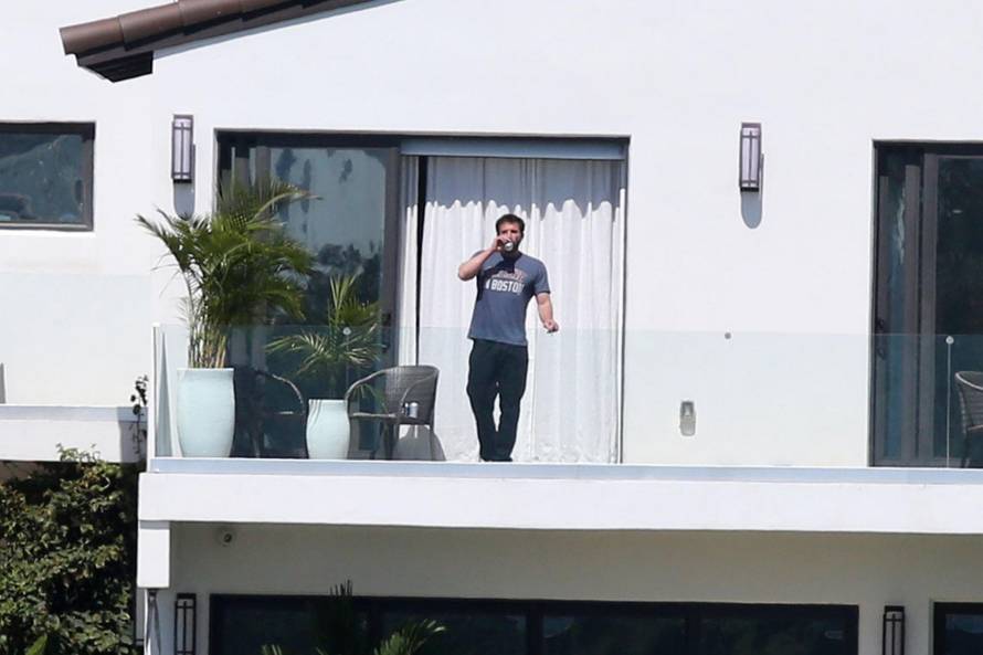Affleck Smokes On Deck