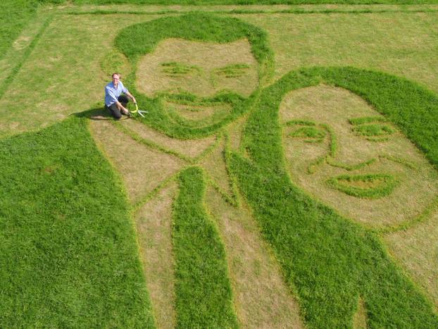 Royal wedding lawn art