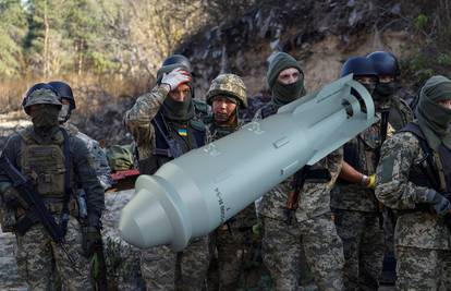 Ova jednostavna i jeftina ruska bomba mijenja odnos snaga u Ukrajini. Nema pogon već krilca