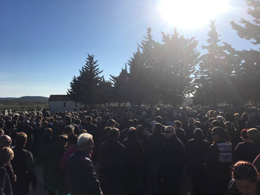 Tuga u Čistoj Velikoj: Pokopani okrutno ubijeni Marin i Silvana